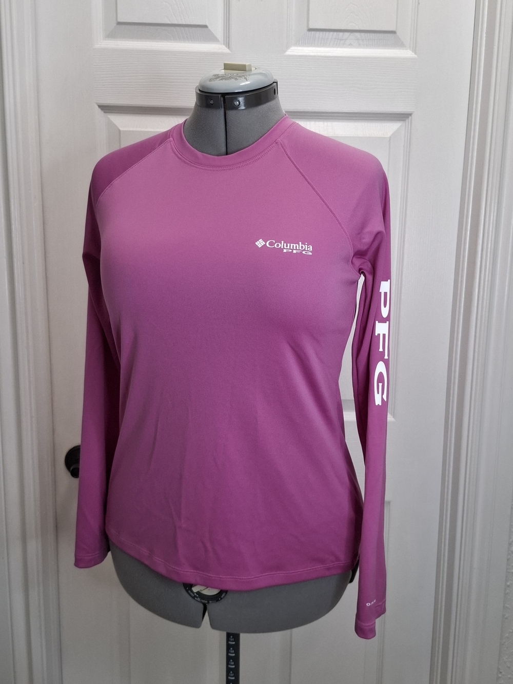 Columbia Women's Long-Sleeve Performance Tee in Raspberry Pink